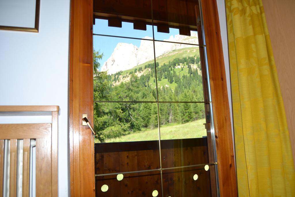 Villa Tamion Vigo di Fassa Habitación foto